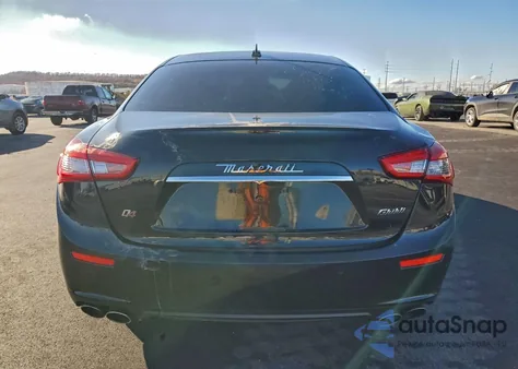 2014 Maserati Ghibli S z USA, uszkodzony, nr VIN ZAM57RTA7E1094644